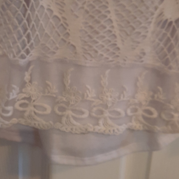 Top - Picture 4 of 5